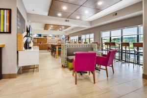 holiday inn express dublin by ihg