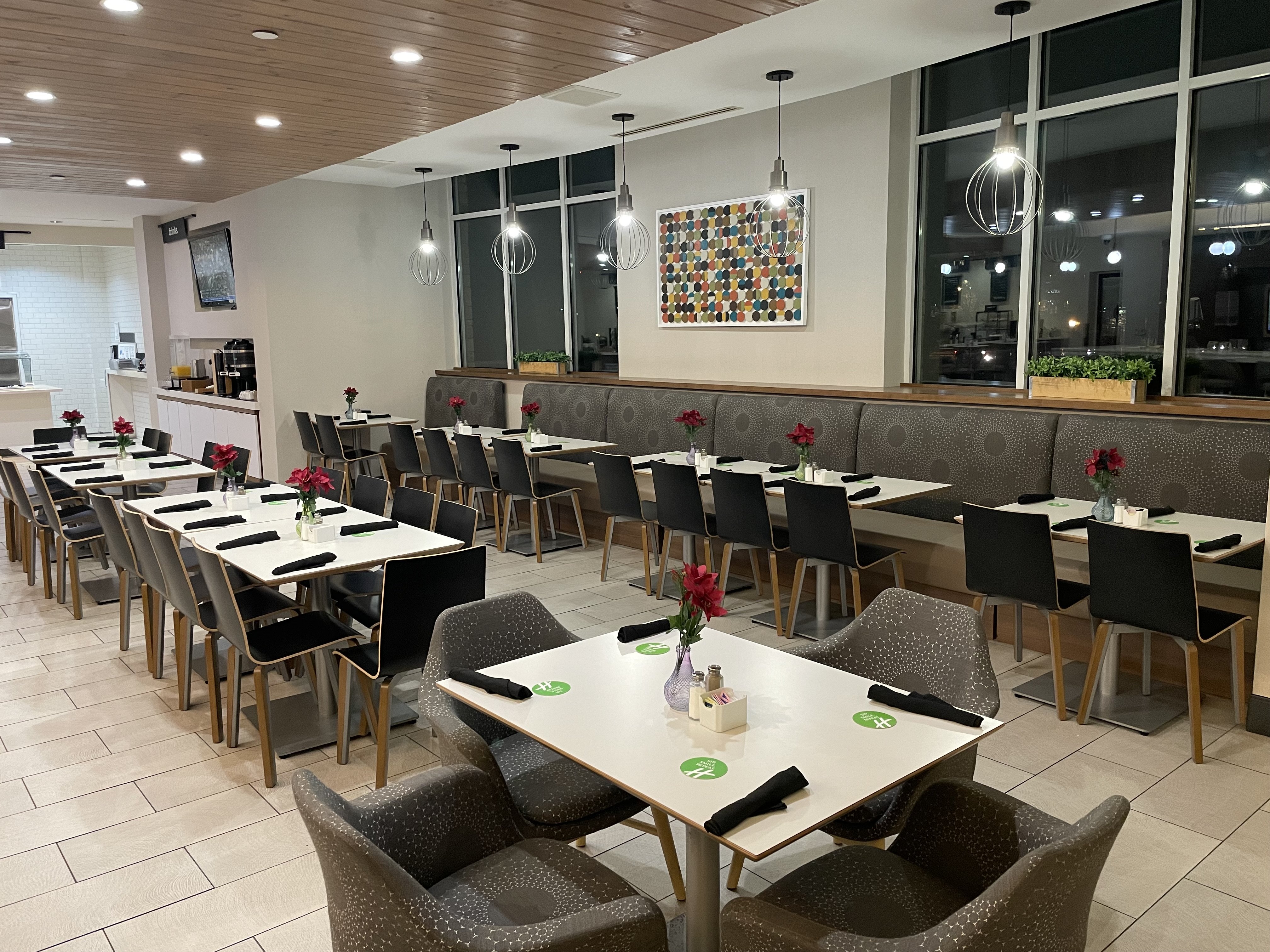 holiday inn atlanta gas south arena area by ihg