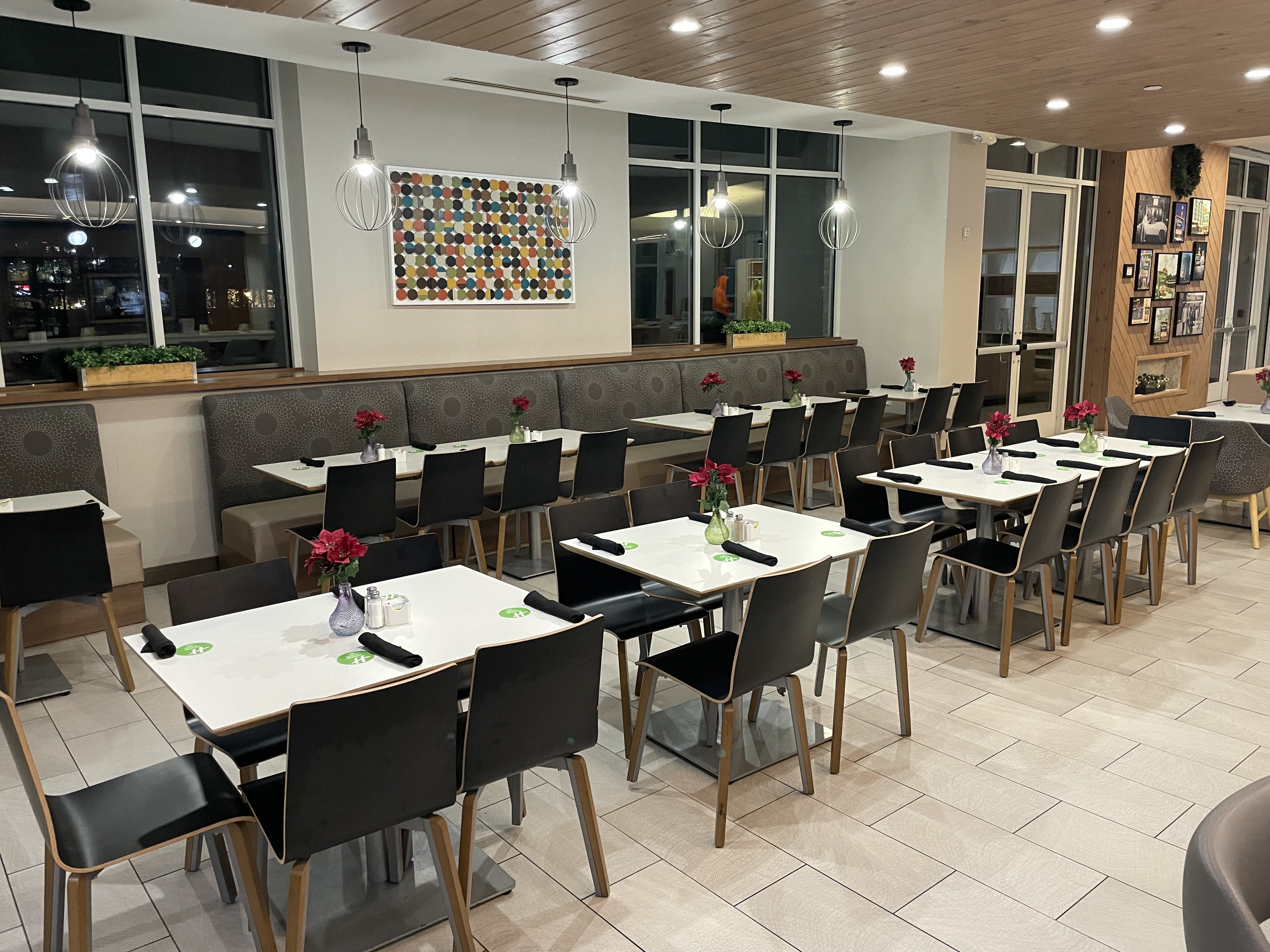 holiday inn atlanta gas south arena area by ihg