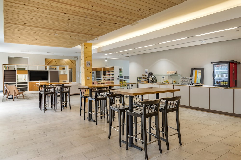 holiday inn atlanta gas south arena area by ihg