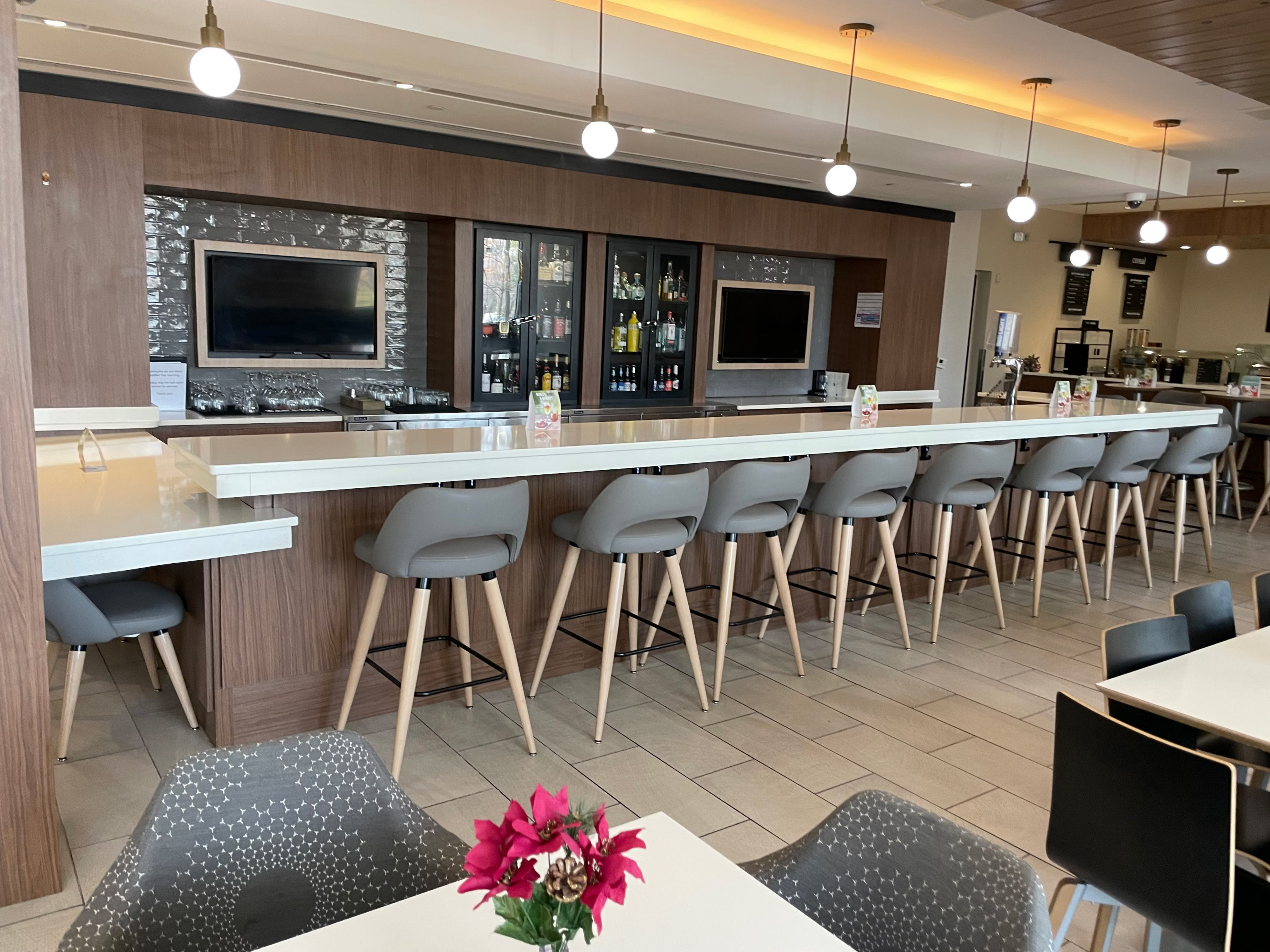 holiday inn atlanta gas south arena area by ihg