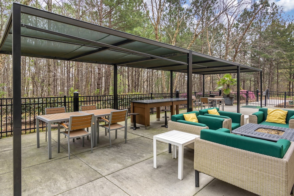 holiday inn atlanta gas south arena area by ihg