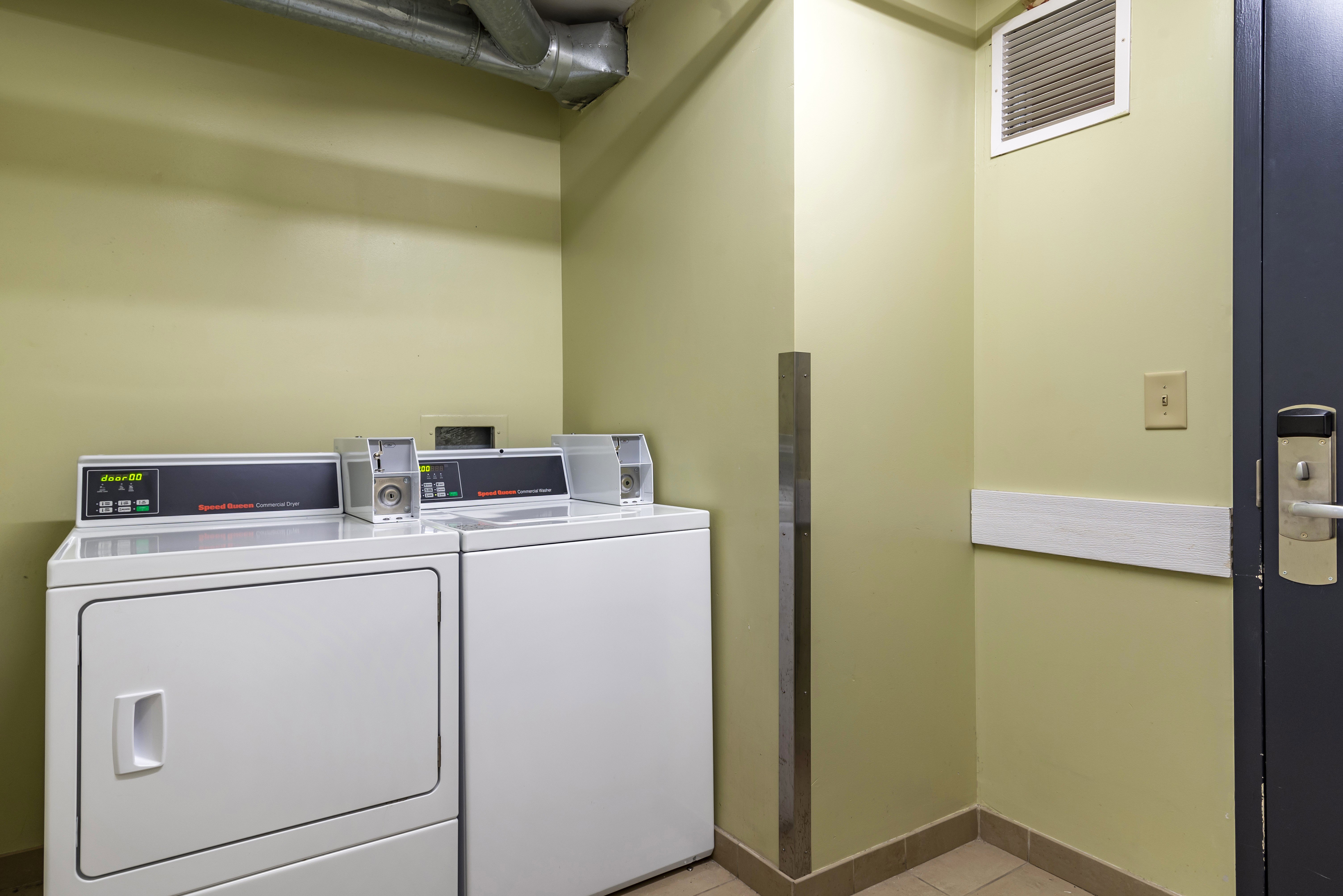 holiday inn atlanta gas south arena area by ihg