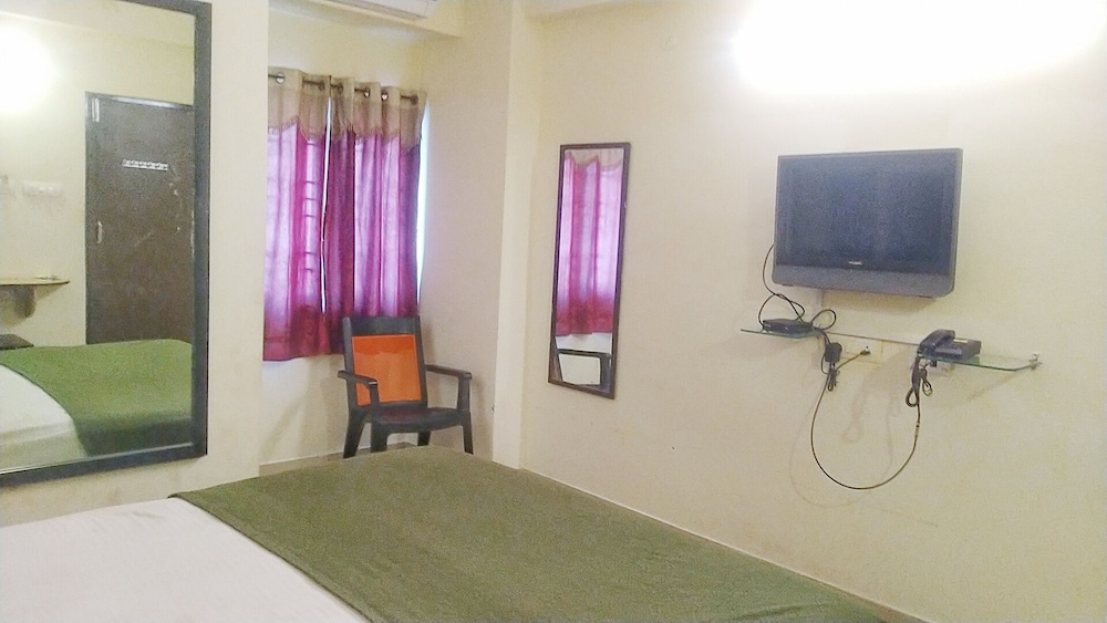 pph living silver villa 2