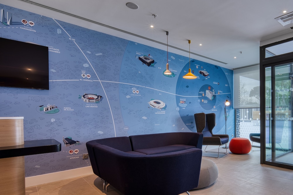 holiday inn express madrid airport