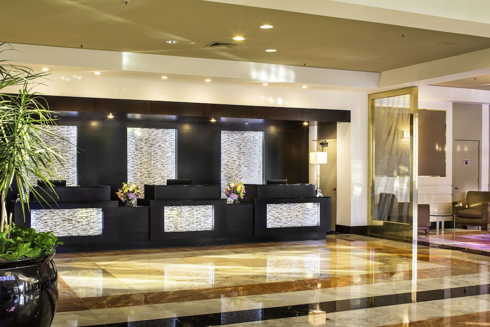 doubletree by hilton new york laguardia airport