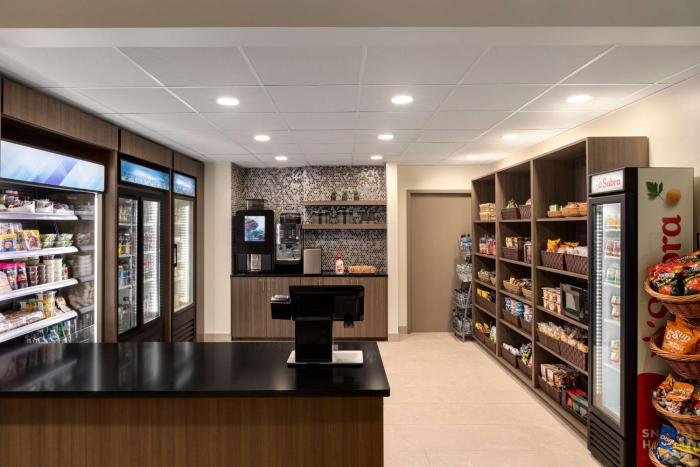 doubletree by hilton new york laguardia airport