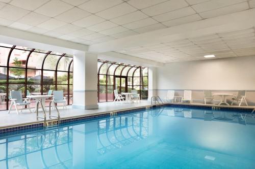 doubletree by hilton new york laguardia airport