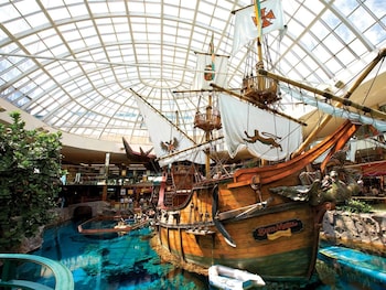 west edmonton mall inn