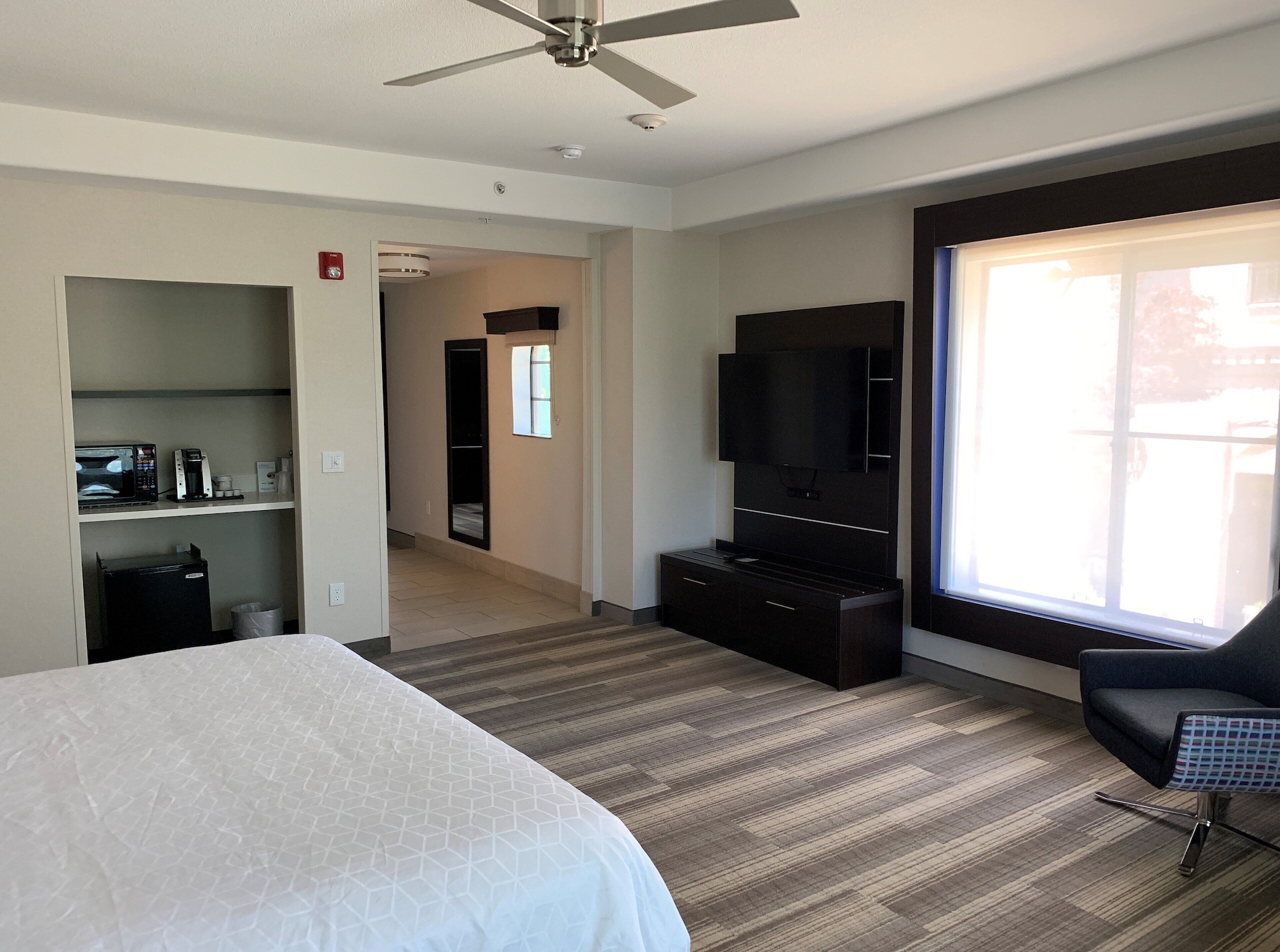 holiday inn express and suites el dorado hills