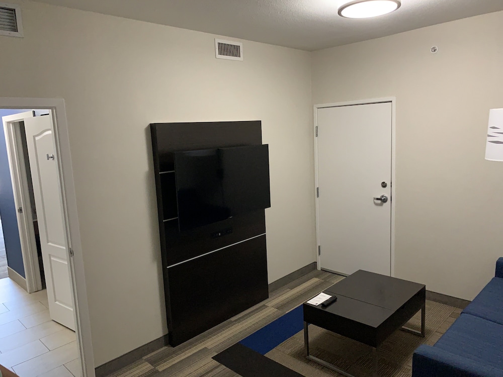 holiday inn express and suites el dorado hills