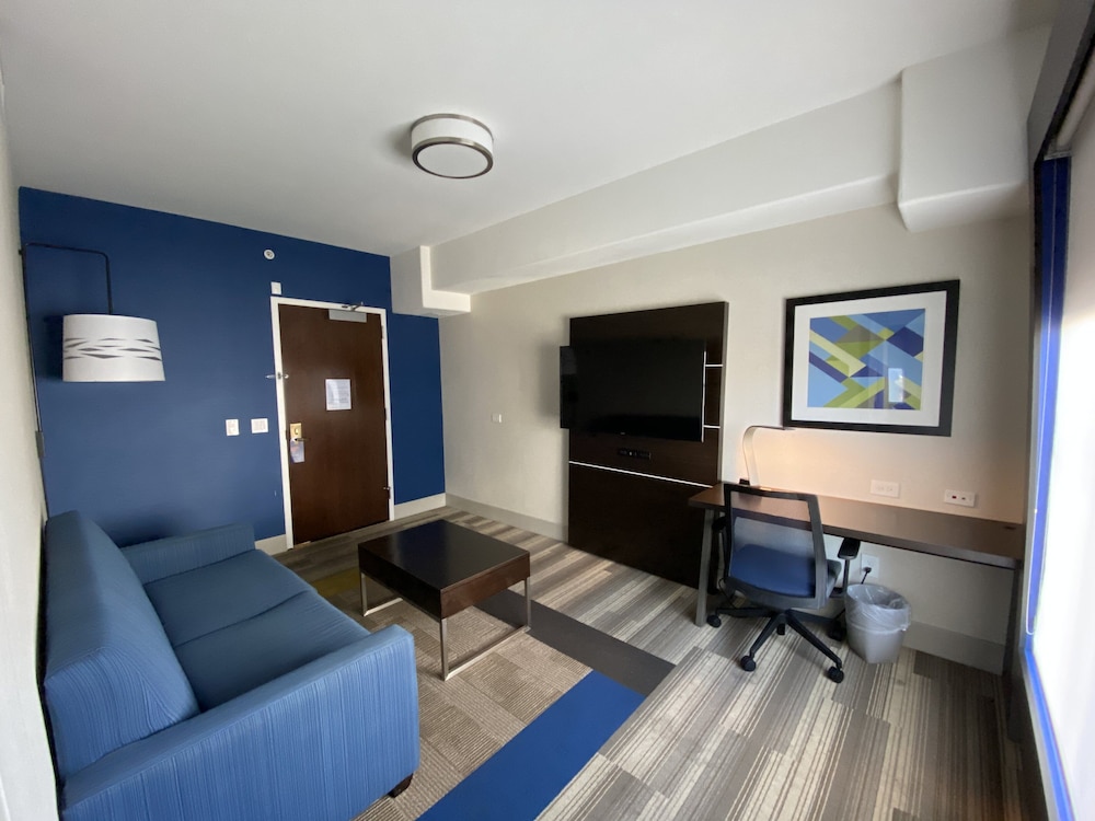 holiday inn express and suites el dorado hills