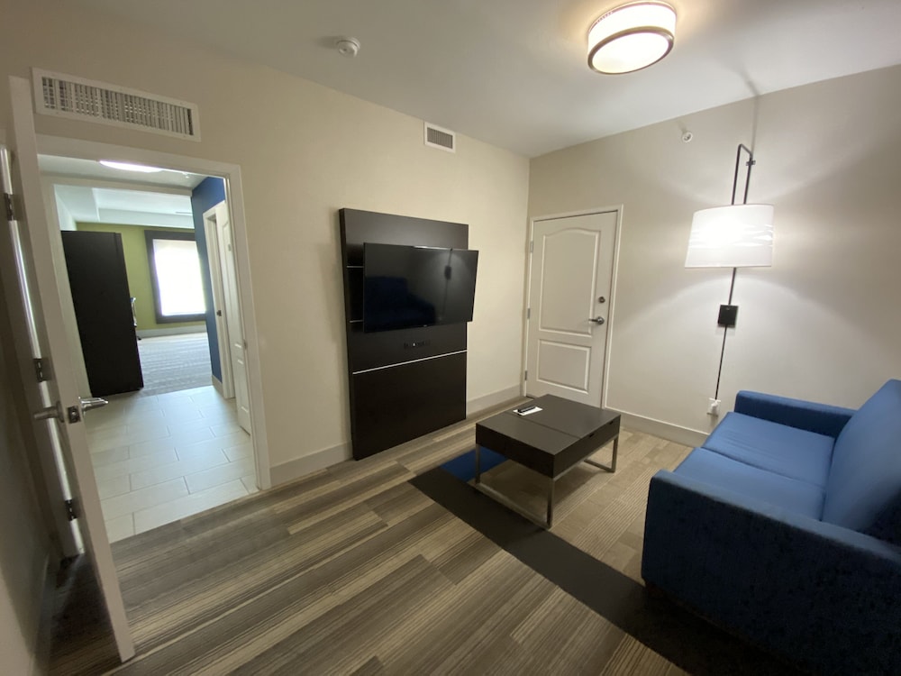 holiday inn express and suites el dorado hills