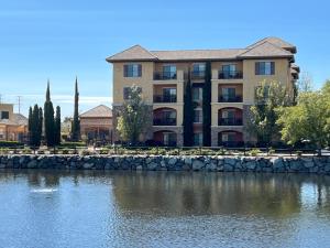 holiday inn express and suites el dorado hills