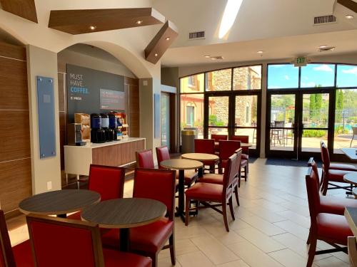 holiday inn express and suites el dorado hills