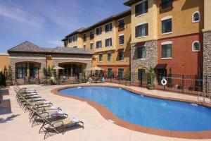 holiday inn express and suites el dorado hills