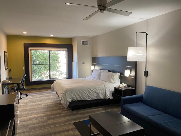 holiday inn express and suites el dorado hills