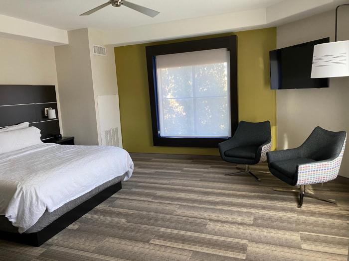 holiday inn express and suites el dorado hills