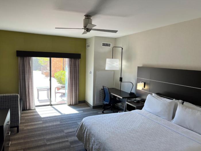holiday inn express and suites el dorado hills
