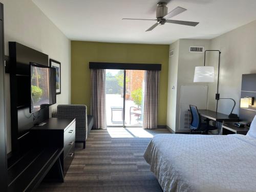 holiday inn express and suites el dorado hills