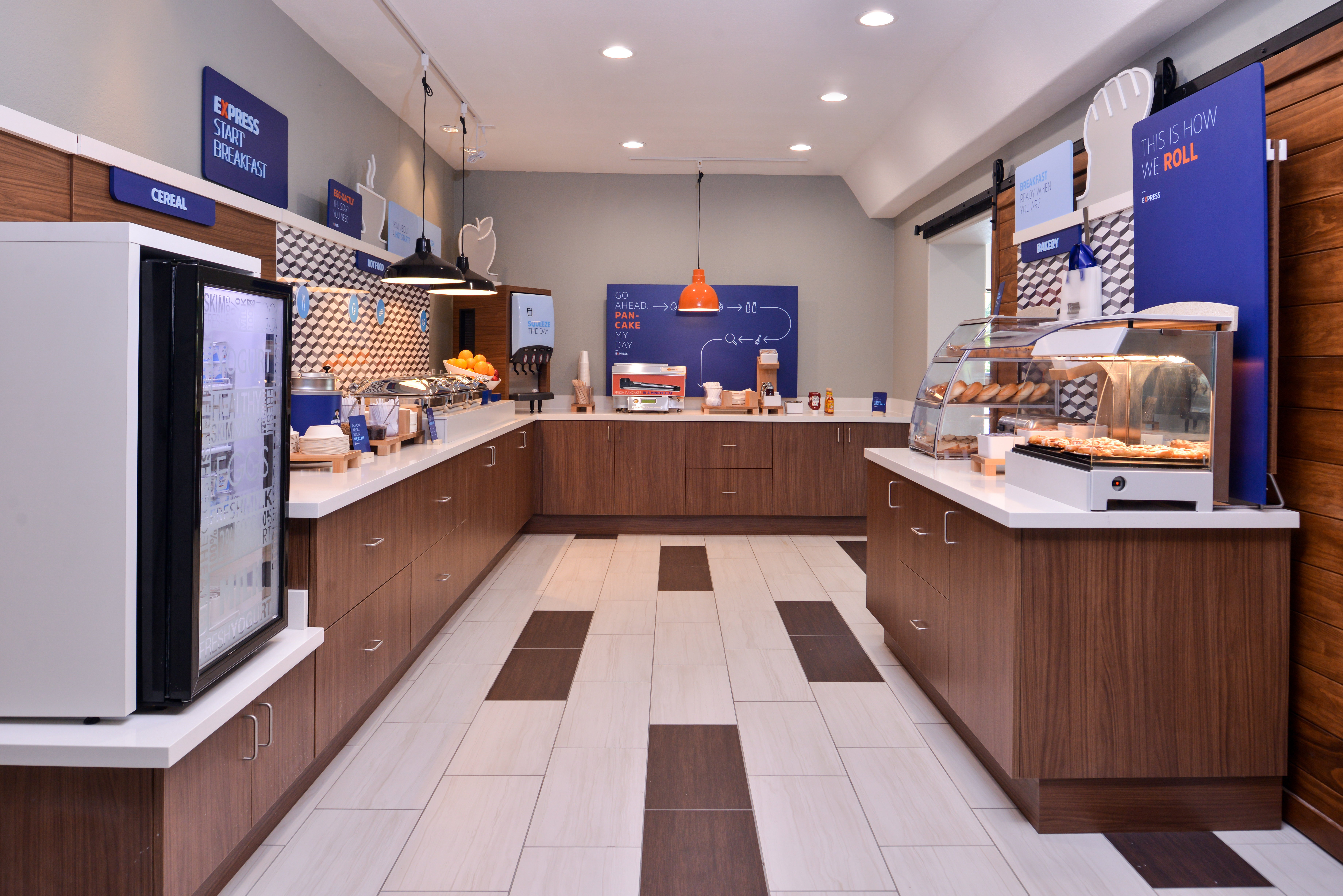 holiday inn express hotel and suites elgin by ihg