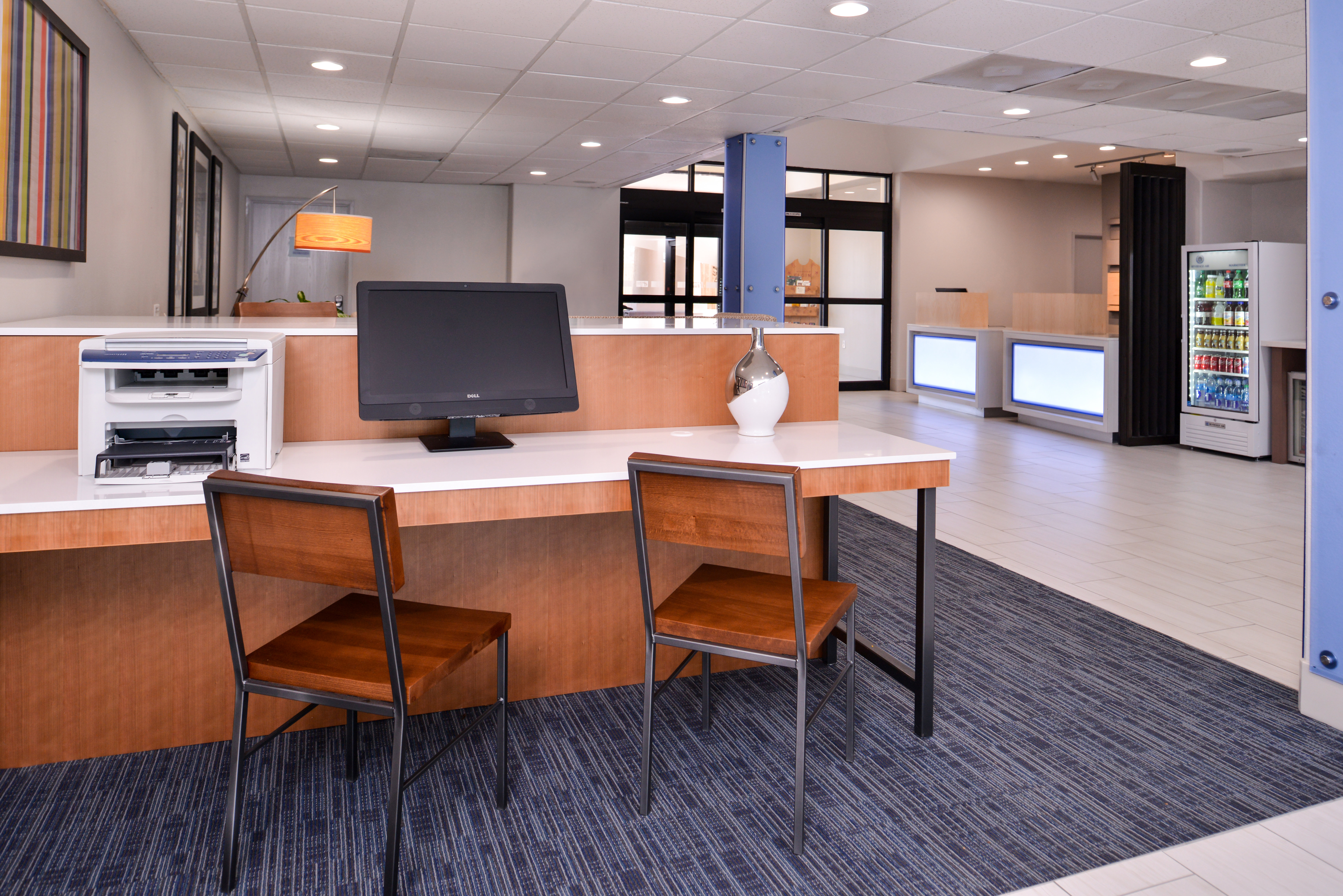 holiday inn express hotel and suites elgin by ihg