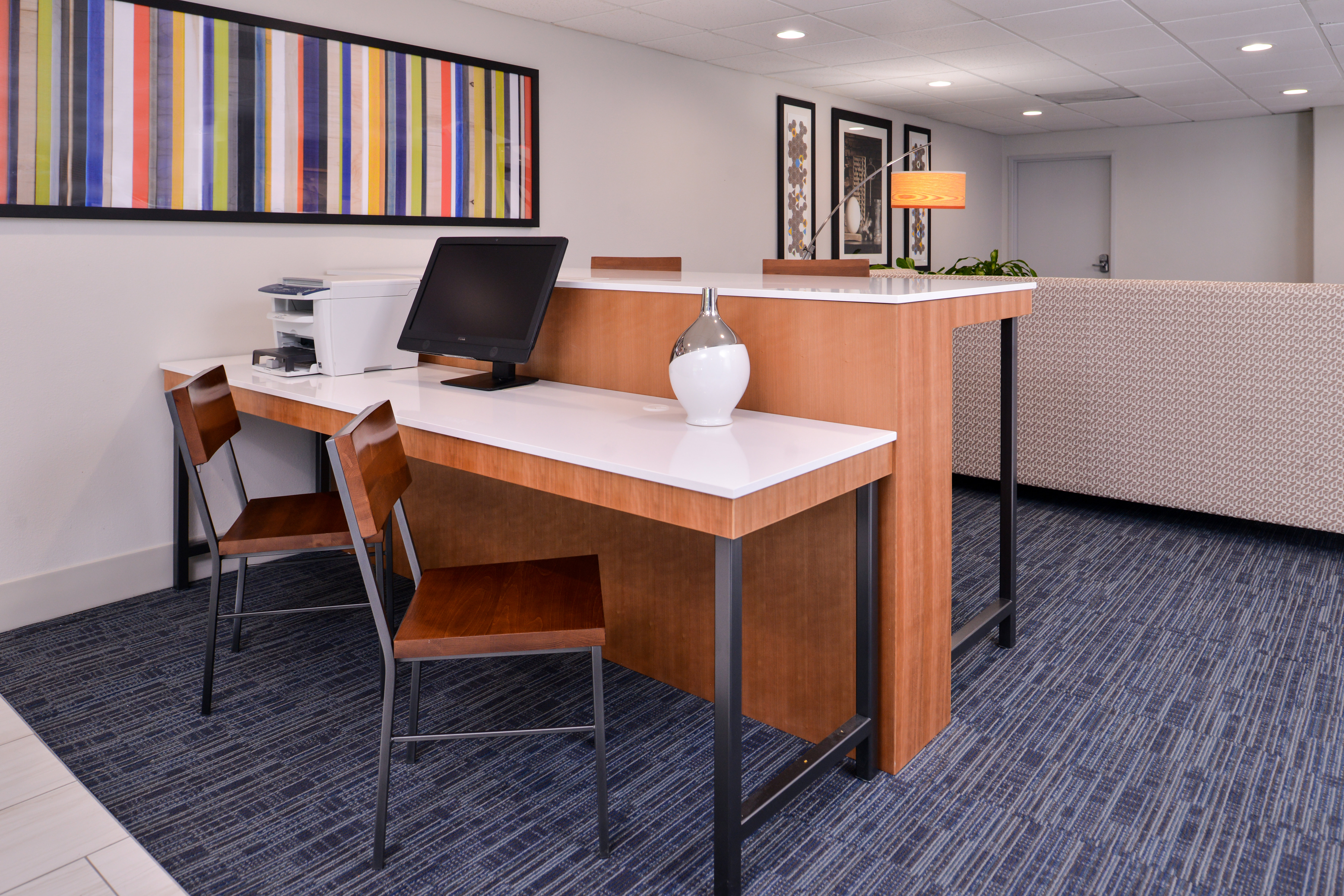 holiday inn express hotel and suites elgin by ihg