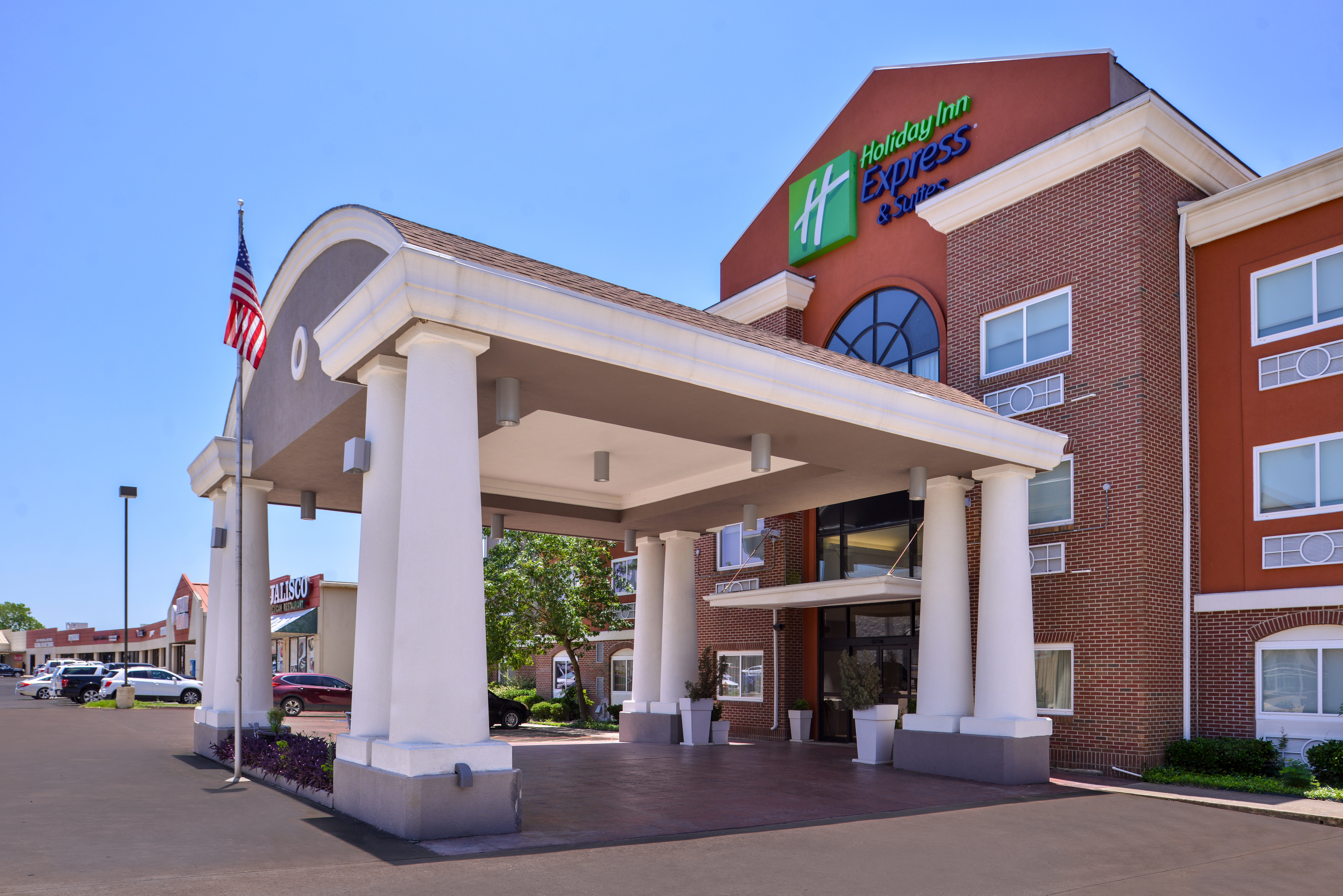 holiday inn express hotel and suites elgin by ihg