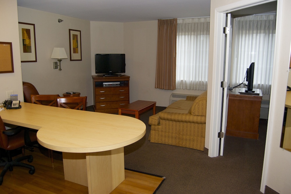 candlewood suites elkhart by ihg
