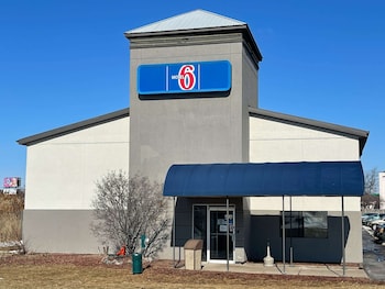 motel 6 green bay wi lambeau