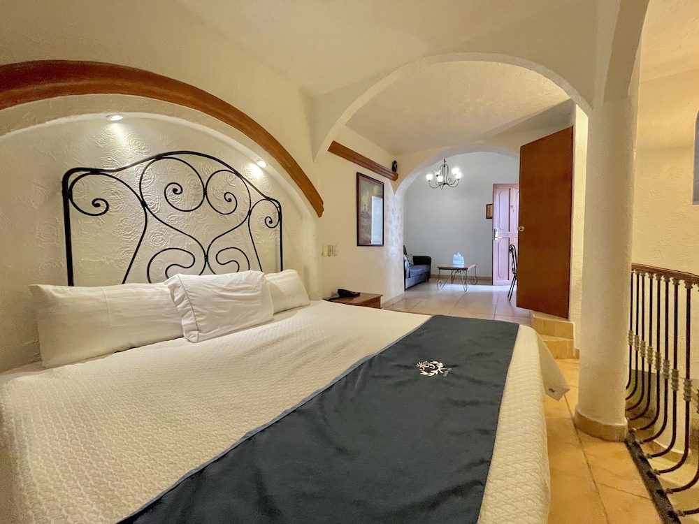Hotel Frances,Jalisco>>Guadalajara,3 star