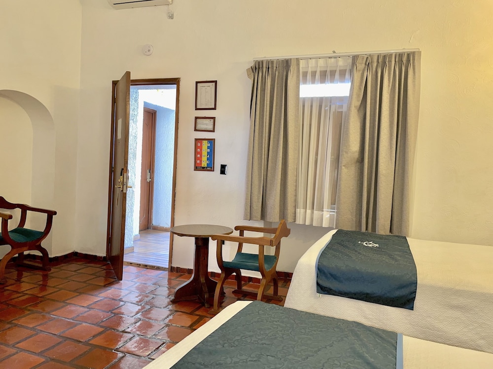 Hotel Frances,Jalisco>>Guadalajara,3 star
