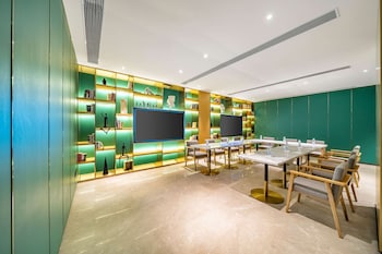 hilton garden inn chengdu kuanzhai alley