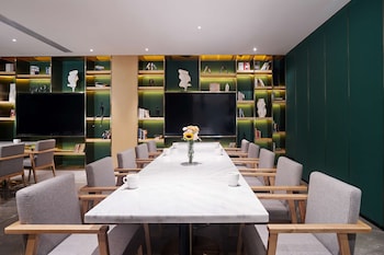 hilton garden inn chengdu kuanzhai alley