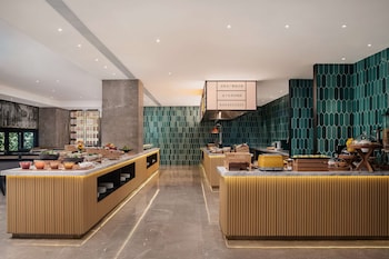 hilton garden inn chengdu kuanzhai alley