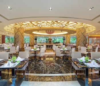 hilton guangzhou science city