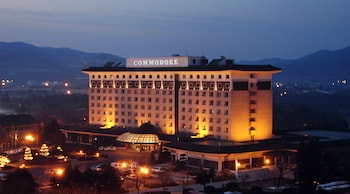 commodore hotel gyeongju