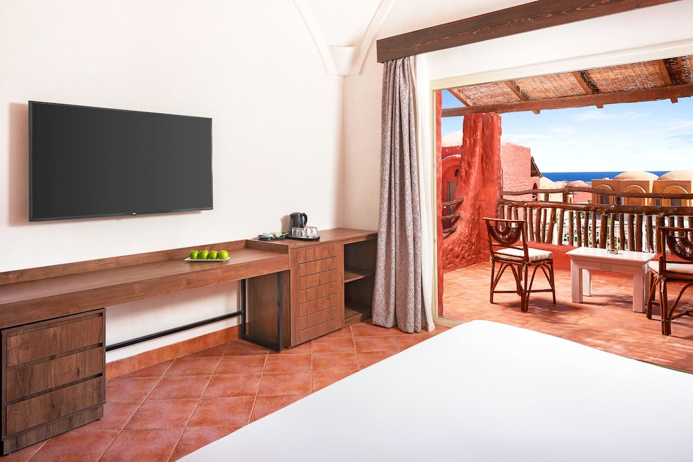 pickalbatros villaggio resort portofino marsa alam