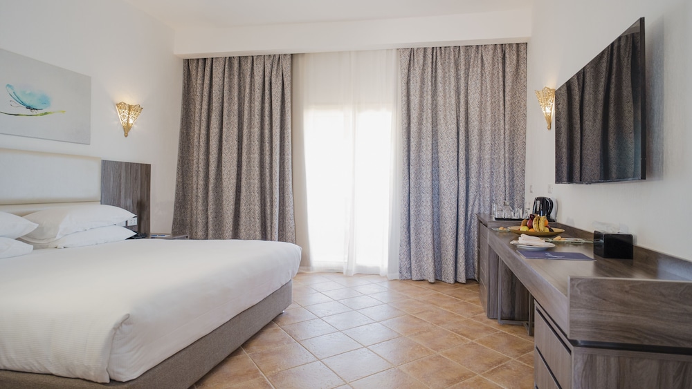 pickalbatros villaggio resort portofino marsa alam