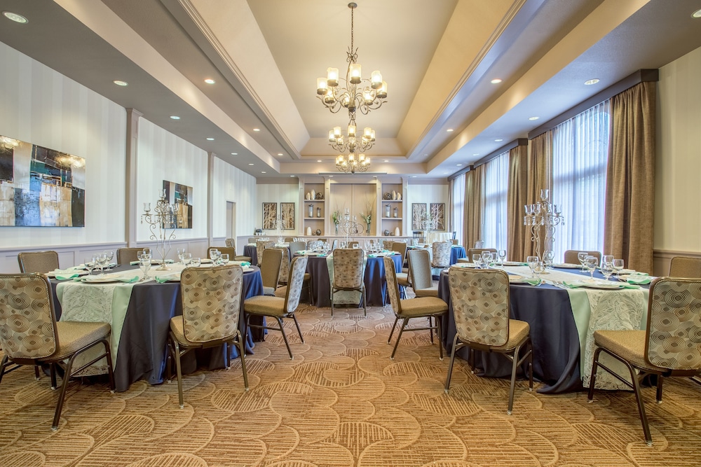 holiday inn auburn by ihg