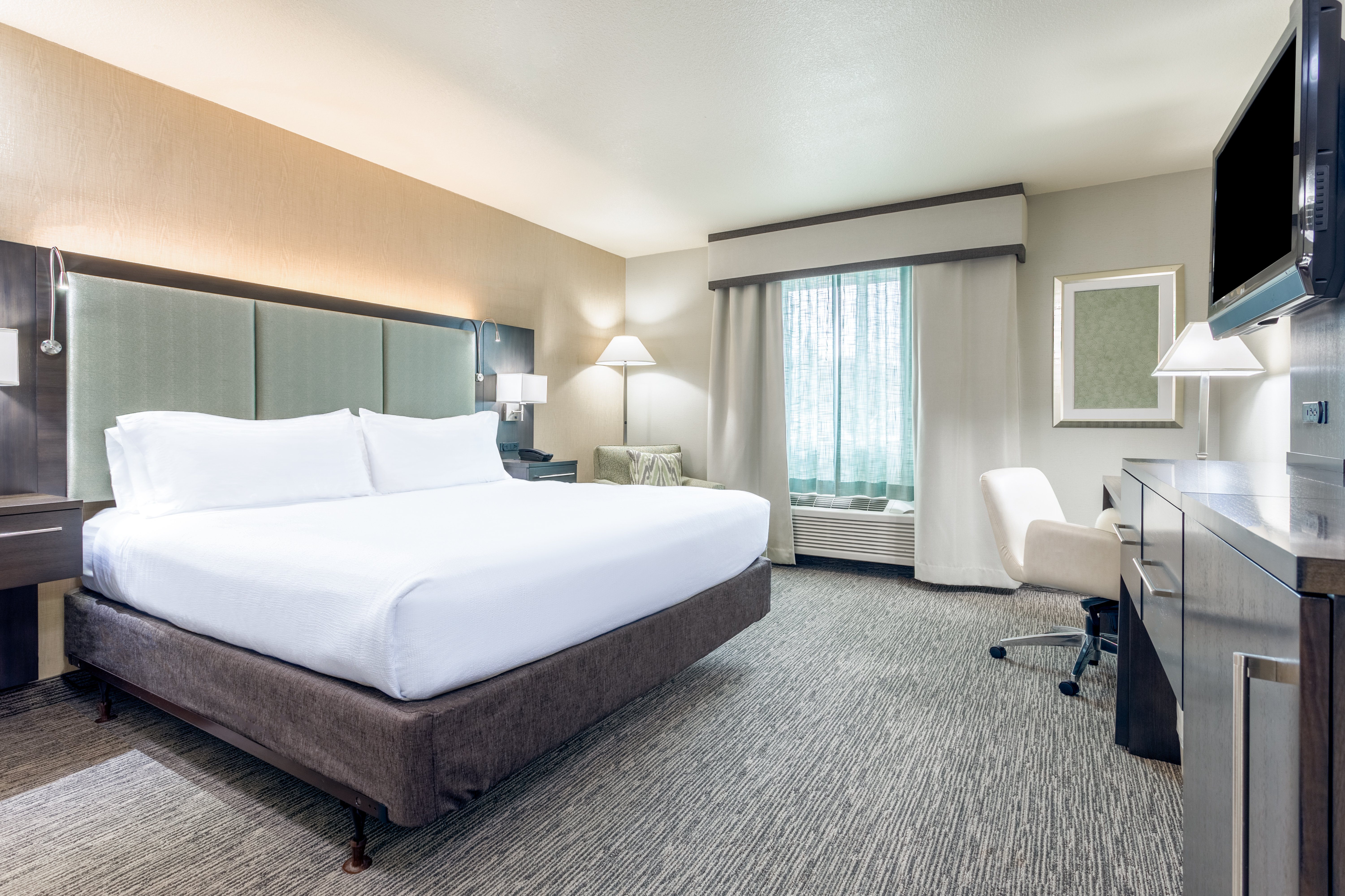 holiday inn auburn by ihg