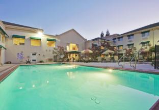 holiday inn auburn by ihg