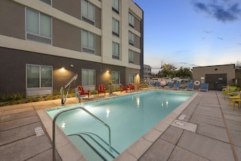 home2 suites by hilton san bernardino