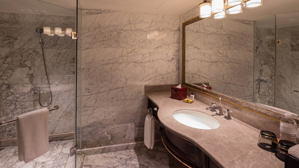 intercontinental shanghai ruijin by ihg