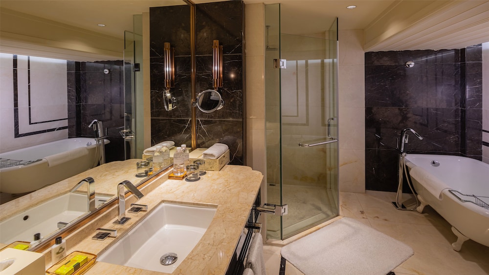 intercontinental shanghai ruijin by ihg