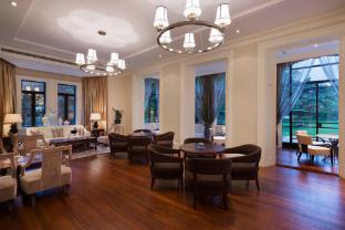 intercontinental shanghai ruijin by ihg
