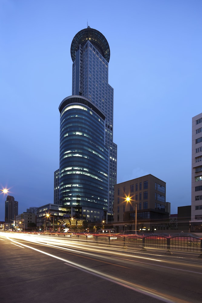 novotel shanghai atlantis