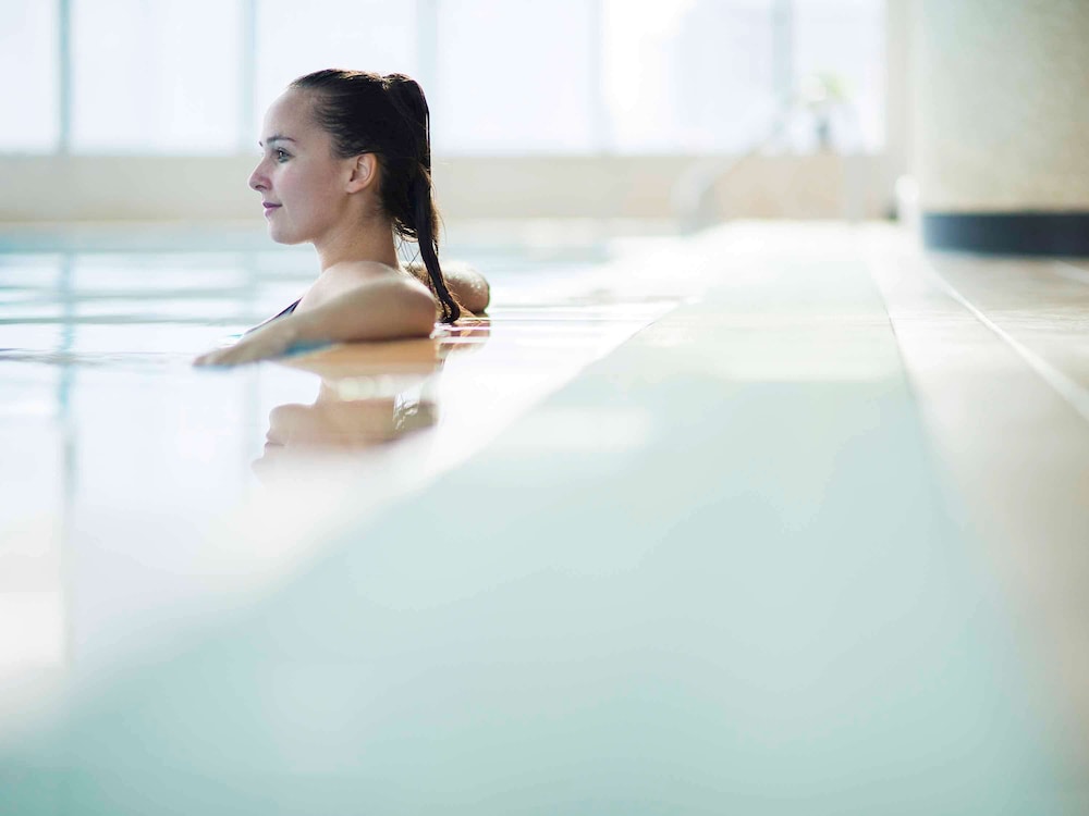 novotel shanghai atlantis