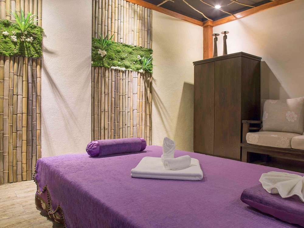 novotel shanghai atlantis