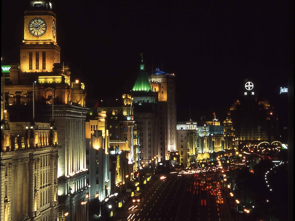 novotel shanghai atlantis